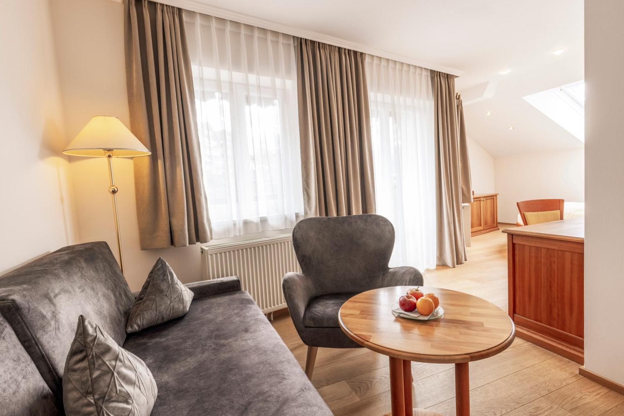 Hotel Weisser Hirsch Sankt Wolfgang im Salzkammergut Екстер'єр фото