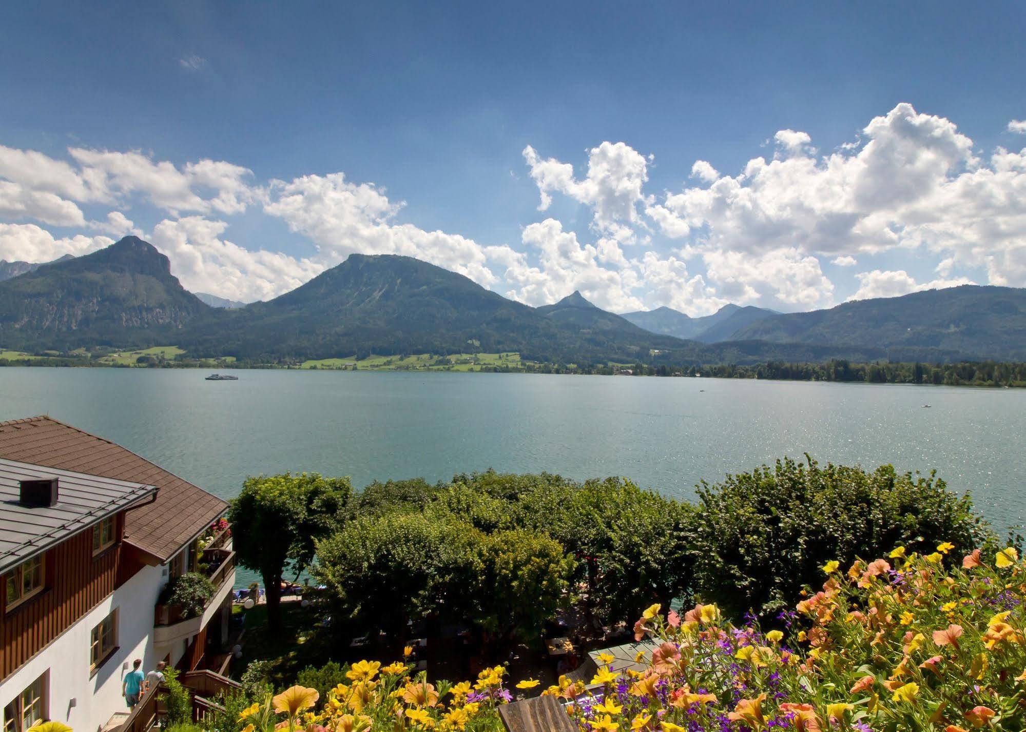 Hotel Weisser Hirsch Sankt Wolfgang im Salzkammergut Екстер'єр фото